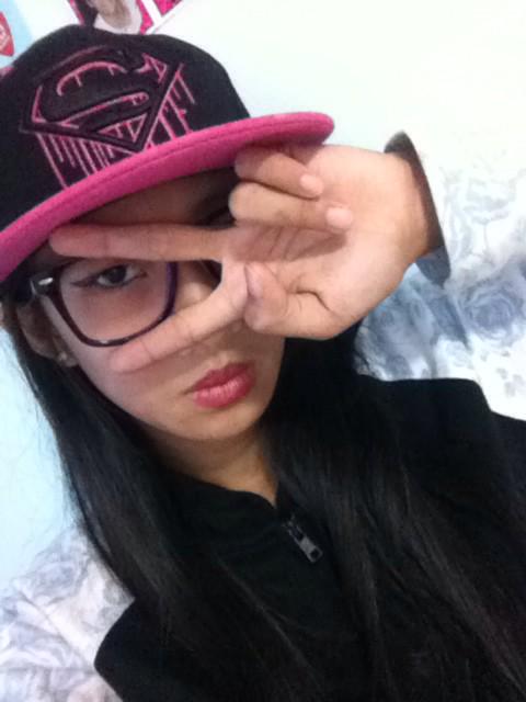 Kriyle03's tweet photo. cute kase ako. humatol ibig sabihin insecure hahaha. #feeler #selfie http://t.co/AtYCXNAZ5V