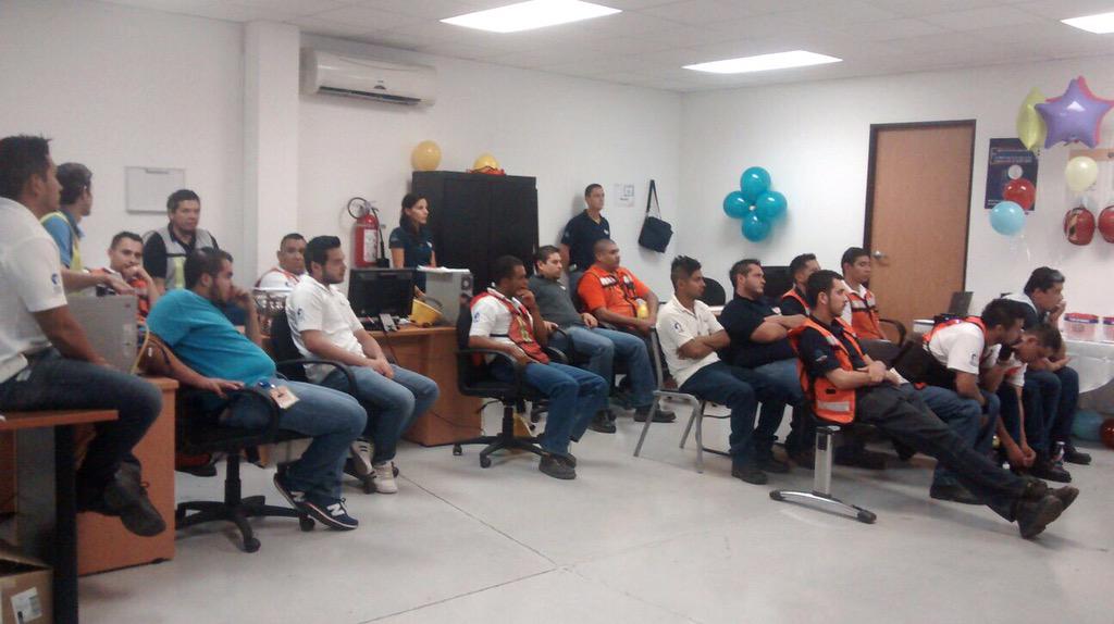 marielacq's tweet photo. @CampusParaTodos  #emocionespositivas#ccg http://t.co/RMJ4Z2eUG4