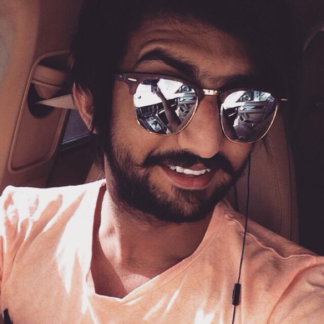A7mdCm's tweet photo. كل عام و انا بخخير ❤️🎉😍✌🏻            Its my birthday 🎂 http://t.co/L6mbWHV0rs