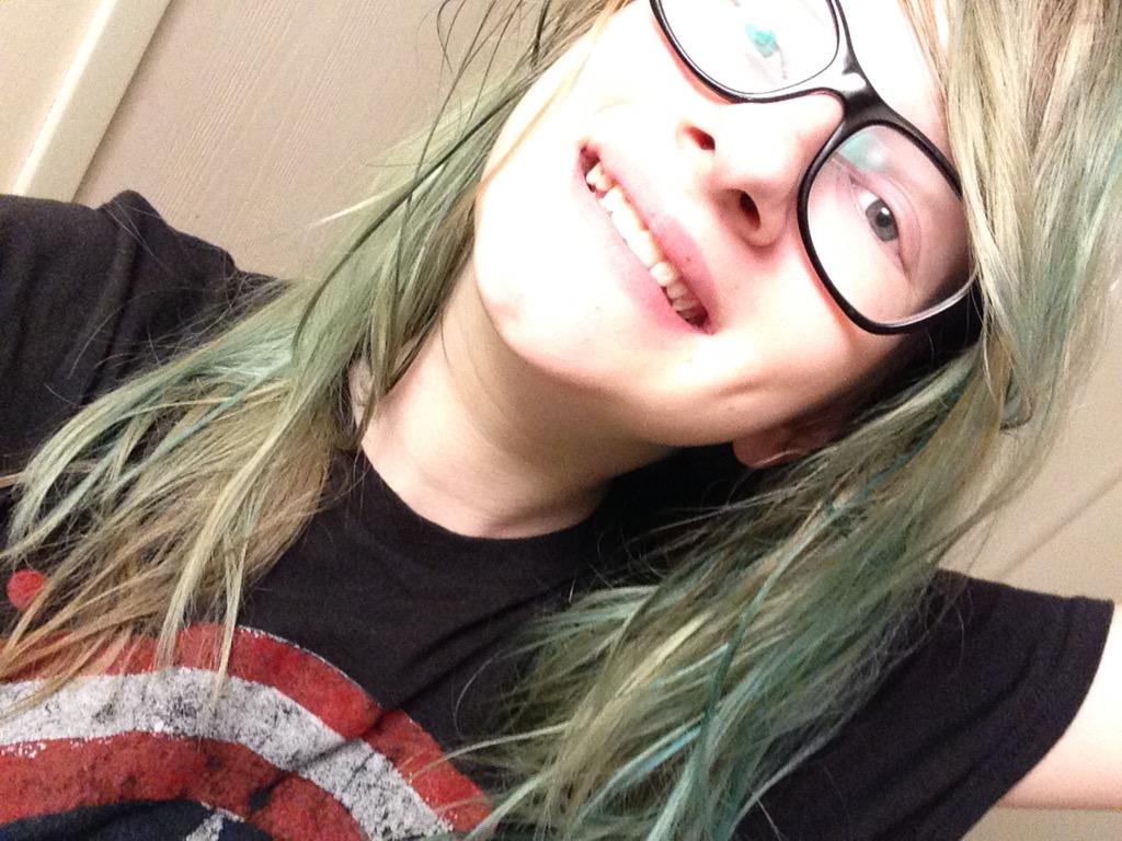 VolatileHonesty's tweet image. // also i got cute