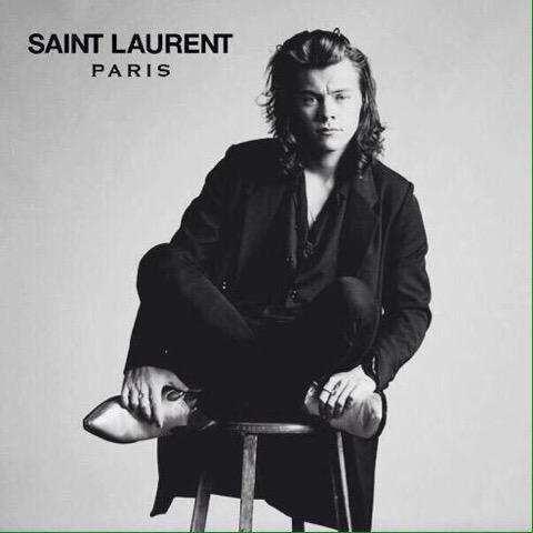 harrestyl3s's tweet photo. @Harry_Styles @Louis_Tomlinson can you not...I'm already struggling to make it to otra next week alive without this http://t.co/zpG8NsUHmm