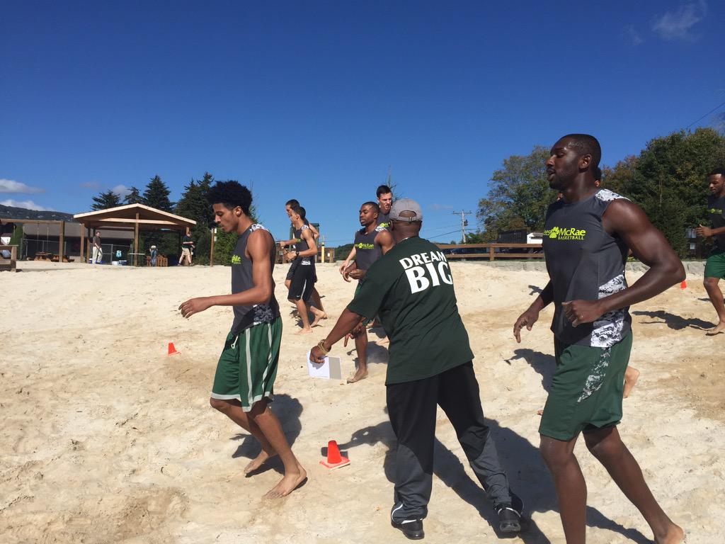 leesmcraembb's tweet photo. Bootcamp!  #BuildingAmonster #FIRE http://t.co/cPnCgZwK8p