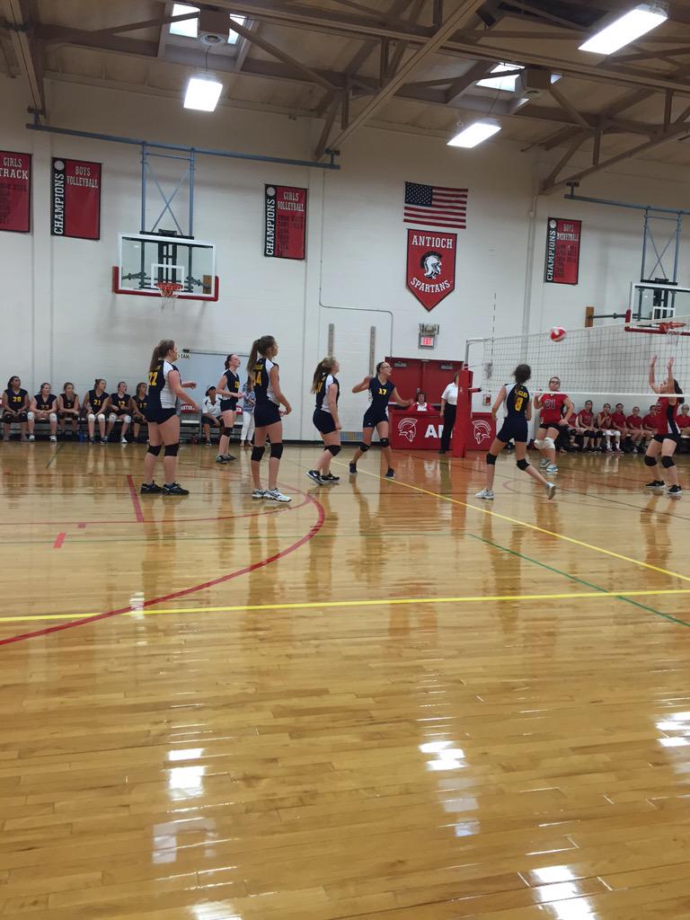 Robin Lewis tweet media