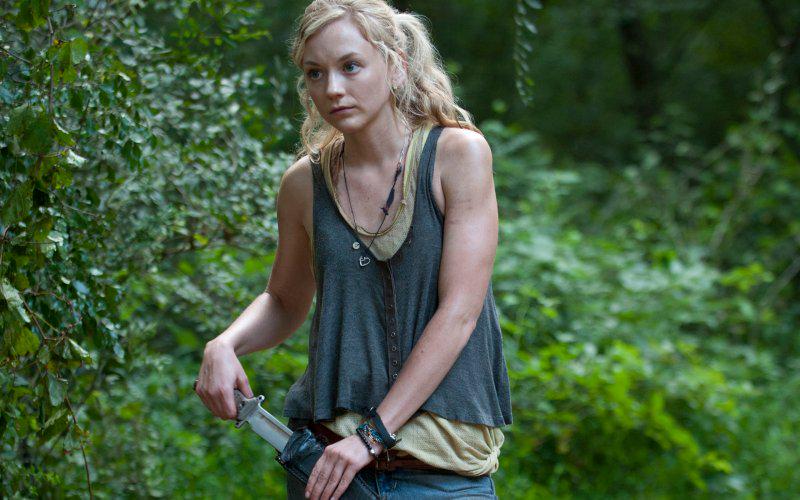 Emily Kinney (walking dead) shows her cute tits in "Masters of Sex