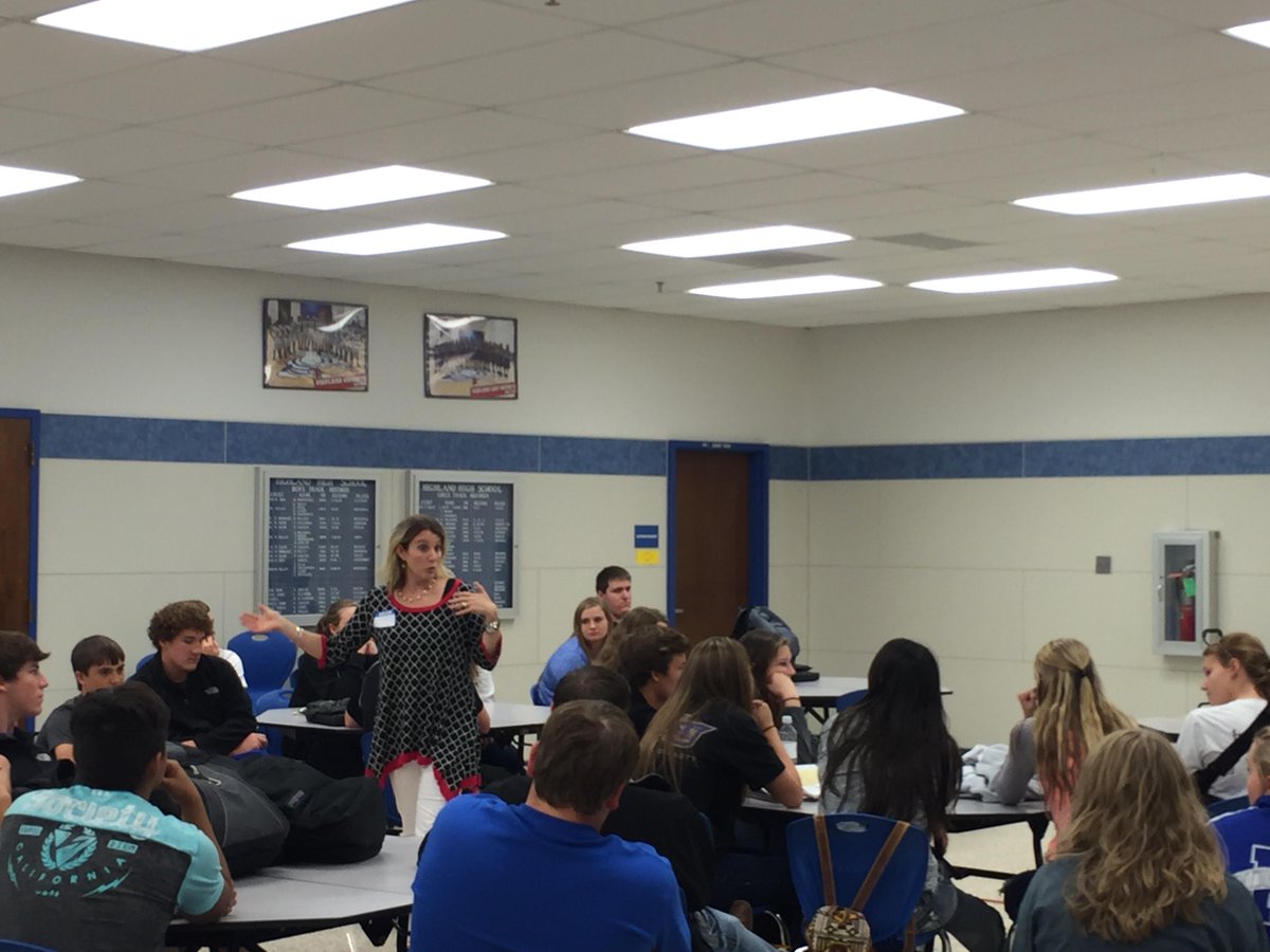 SweetwaterTXedc's tweet image. Labeth Carter, #NolanCounty #ExtensionService, spoke to #HighlandISD as part of our #SpeakerBureau series