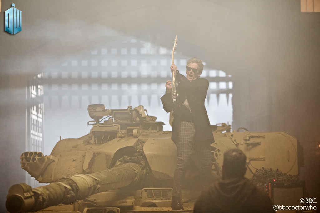 bbcdoctorwho's tweet photo. That entrance… http://t.co/UOBKAy8SAj #DoctorWho http://t.co/vRQPtD1P98