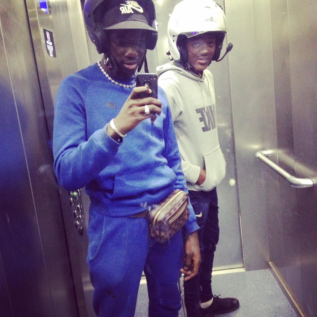 ModyXIV's tweet photo. L'reufré Nana 💘❤️ #Babidi #HistoireDeFamille http://t.co/DhJMFe7fzF