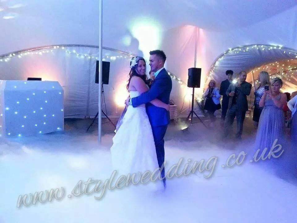 stylesounds's tweet photo. Want to dance on a cloud for your first dance ?? #weddingdj #love #wedding #clouds http://t.co/cXm0l1jTKI http://t.co/HLdt9xldYO