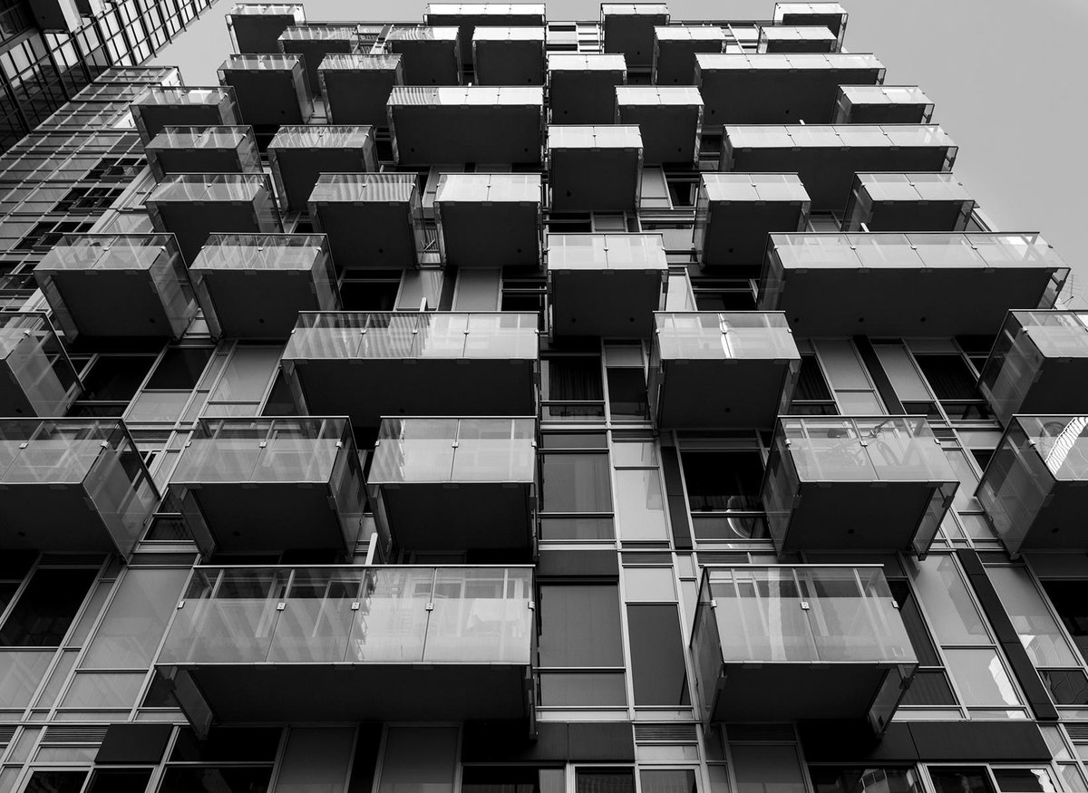 VikPahwa's tweet photo. 20150923. Glass Box Balcony Matrix at 300 Front. Wallman Architects @tridel #deltera #300front #toronto #architecture http://t.co/HW5vboi4SQ