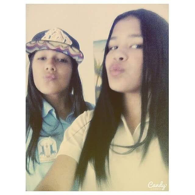 ParraAleejandr1's tweet photo. #sister :* http://t.co/Me7EQA035v