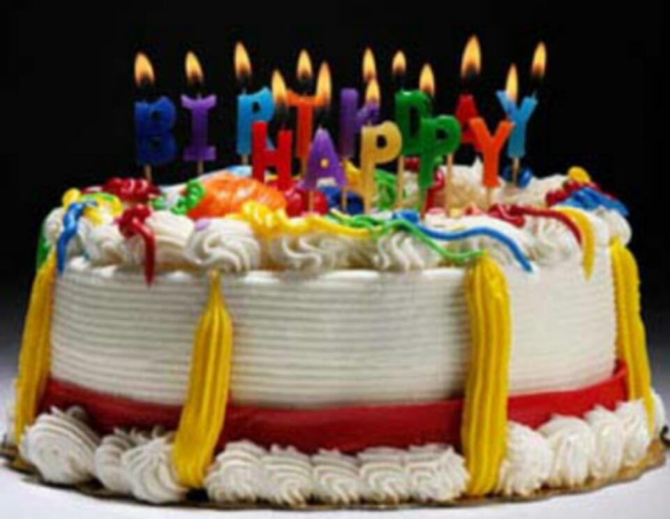 picturethis808's tweet image. I #wrestled with my self in the #dark for #hours thinking about what I wanted to give u on your #birthday.