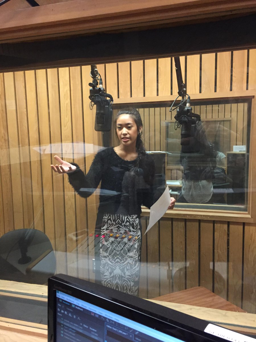 theCurrentLeigh's tweet photo. Sry I haven't currentleighed in awhile, but I'm #currentleigh working on my craft #newsreporting #recording @bcitnews http://t.co/PQx8K8YVug