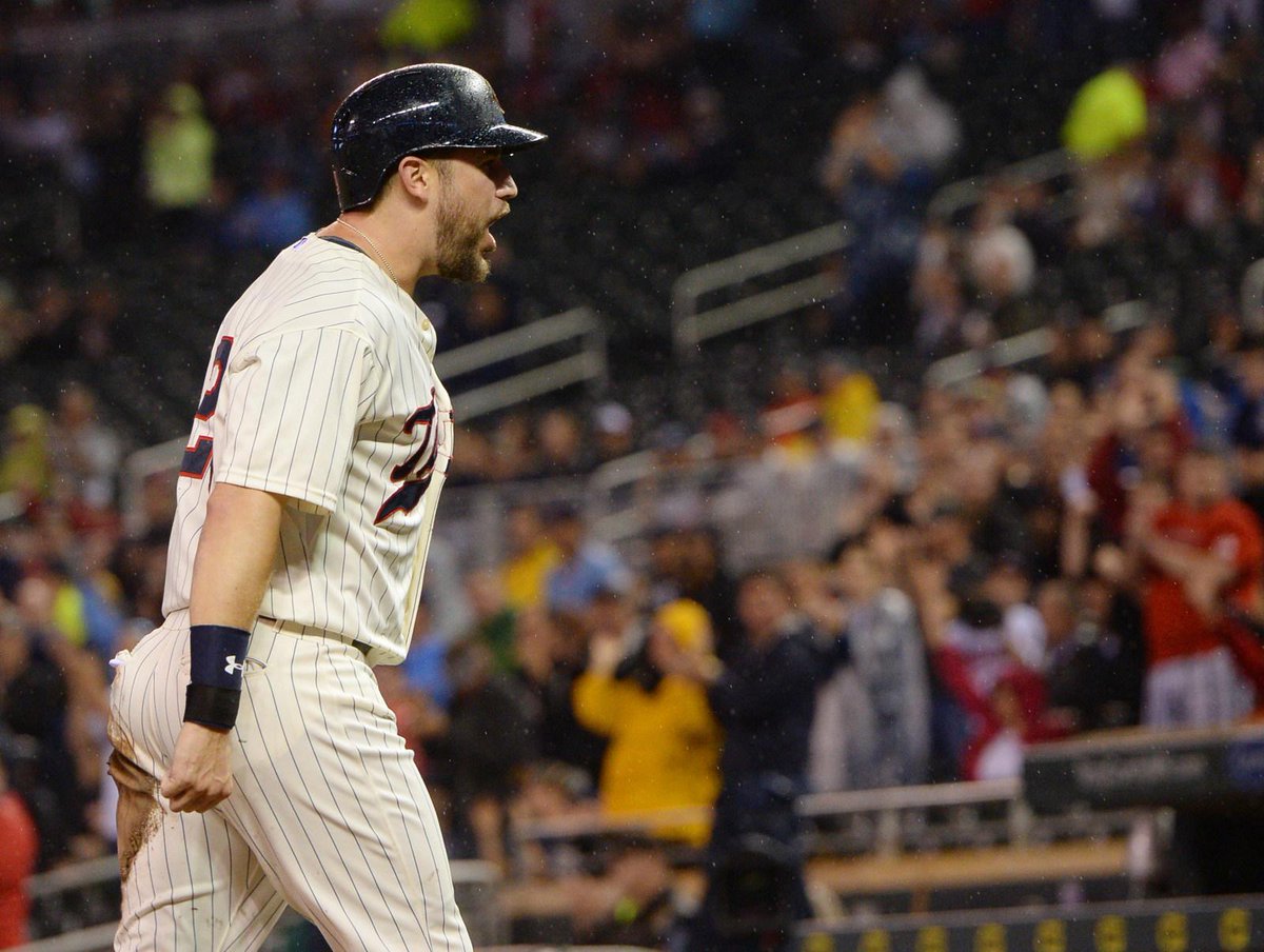 PiPressPhotos's tweet photo. #mntwins beat #tribe 4-2 at #targetfield

http://t.co/6lnJS9TC1U http://t.co/tJu8WpVHbp