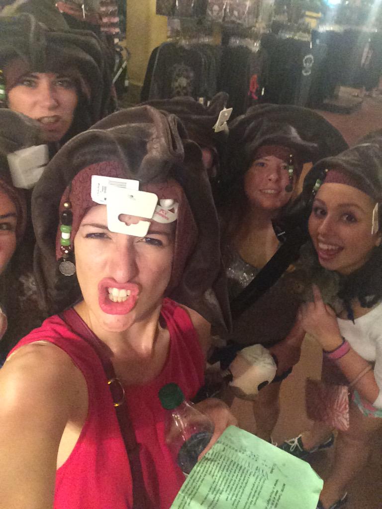 Jilliantastic's tweet photo. #cruatwdw #MKCruScavHunt3 http://t.co/mdD7SNCaNP