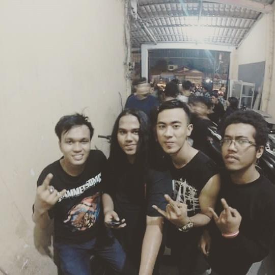 Reunian bareng <a href="/RuinsOfHorus/">ROH official</a> di marelan