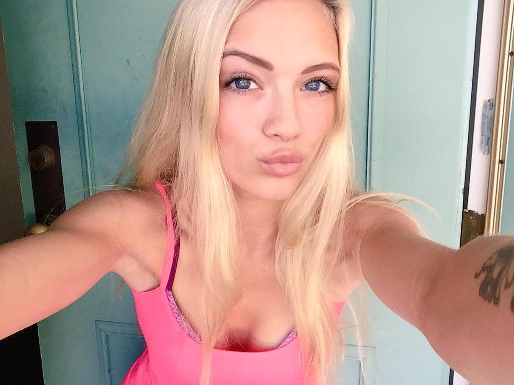 Ana Murad (@anamuradxo) on Twitter photo 