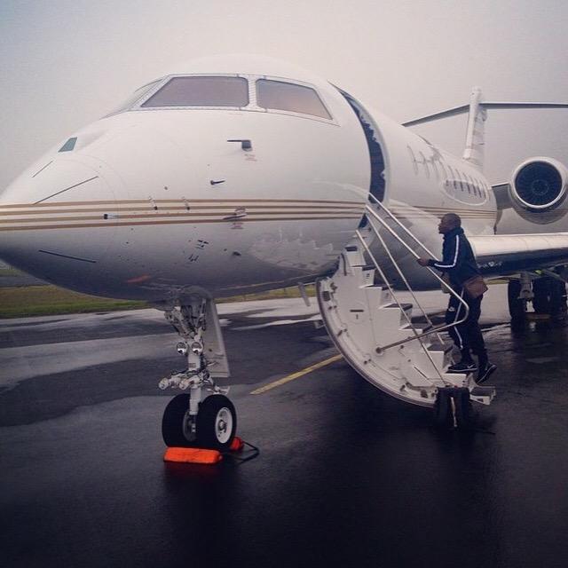 ibraforreal's tweet photo. Fly out the cove land in the heat. Paris to Miami #paris #miami #jetflight #bosslife bossmind #wolfofparis http://t.co/x2uSqxPrPv