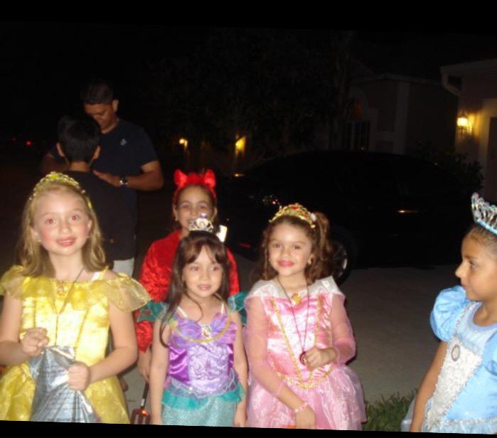 SantizoNatalie's tweet image. I look like a killer in a Bella Costume #imalsoavampire #looklikeanangel #barely