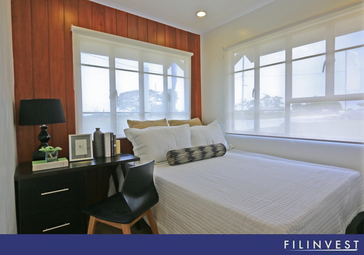Filinvest's tweet photo. Color white makes things look spacious, like this bedroom in #SantosoVillas. #Filinvest #TipsAndTriviaThursday http://t.co/HIC0LV8srC