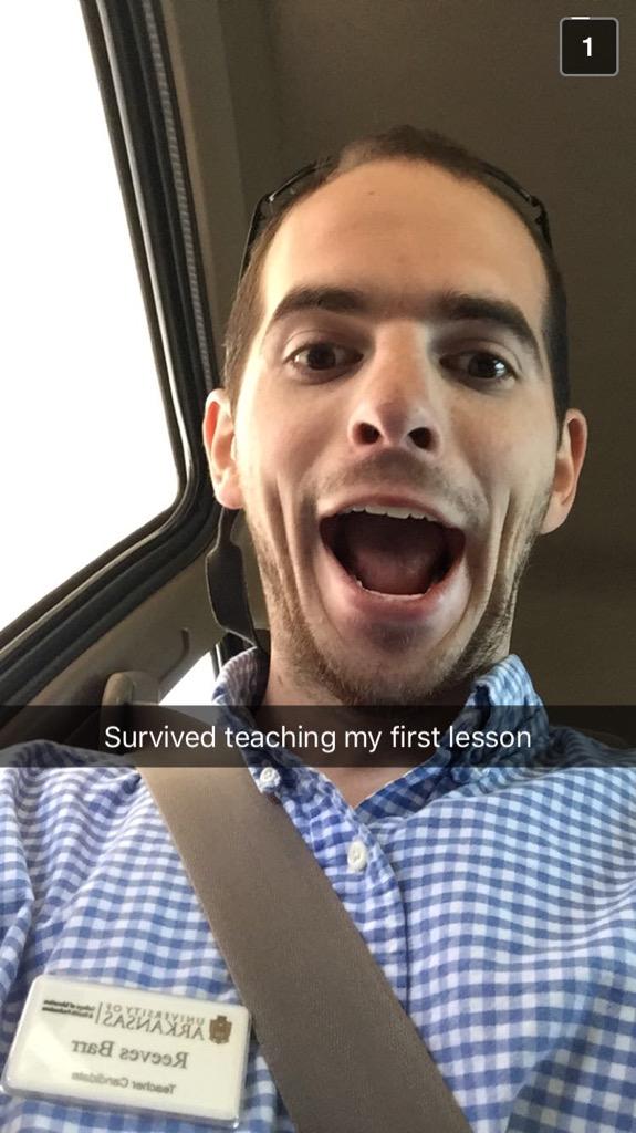 sarakatebarr's tweet photo. So proud of my favorite future teacher @reevesbarr http://t.co/6CGrKKsZDN