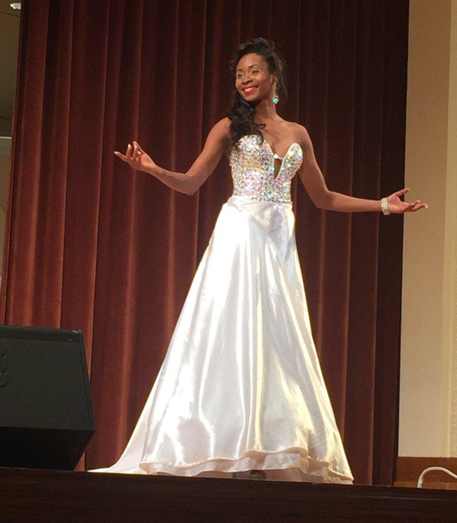 MSUTexas's tweet photo. Gorgeous dresses at the Caribfest Pageant! #MSUCaribfest @CSO_Caribfest http://t.co/UazRr8RLNm