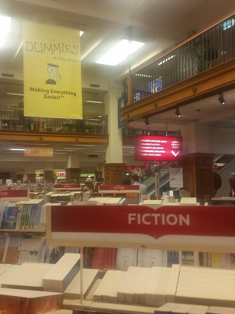 bellarahhh's tweet image. Some women go to Tiffany's. I go to @Dymocksbooks 😉