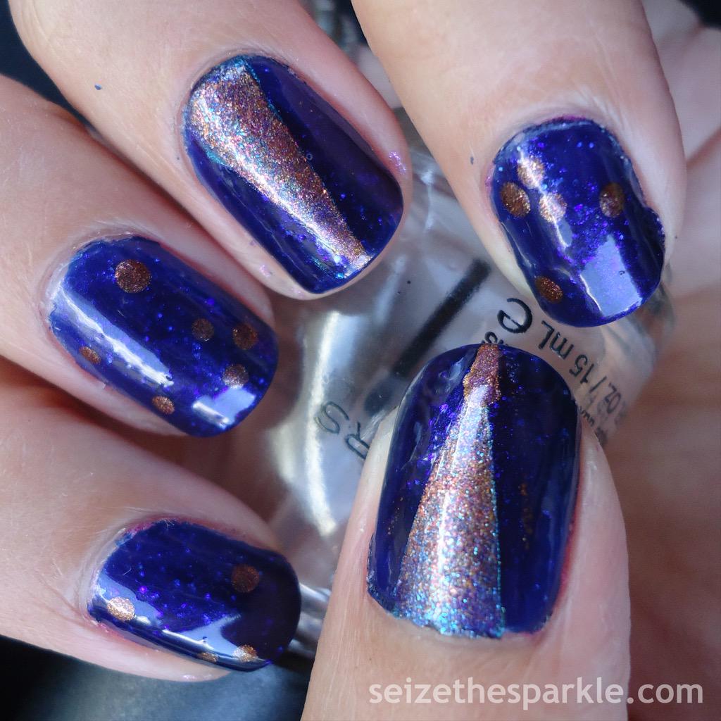 seizethesparkle's tweet photo. #31DC2015 022 // Inspired by a Song #31daychallenge #nailsoftheday #beammeup #aliennails http://t.co/kViOz2qDxJ http://t.co/RKgO9qJvSv