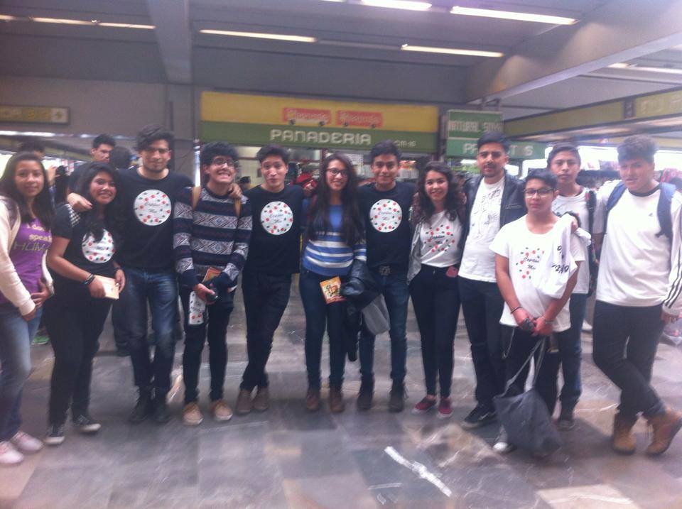 itzaivrgs's tweet photo. Nunca imaginé que ese día iba a ser el inicio de una hermosa amistad. Los amo infinitamente. http://t.co/yk9g4LAmMG