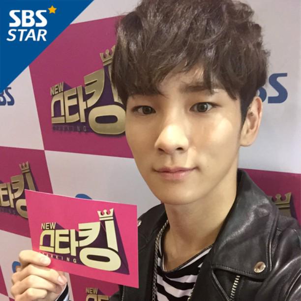 Forever_SHINee's tweet photo. [PHOTO] SBS Star instagram update - with Key 150923 (2P , 1 Vid) -  http://t.co/SlKVB4H3NI http://t.co/l1TbAVGKno
