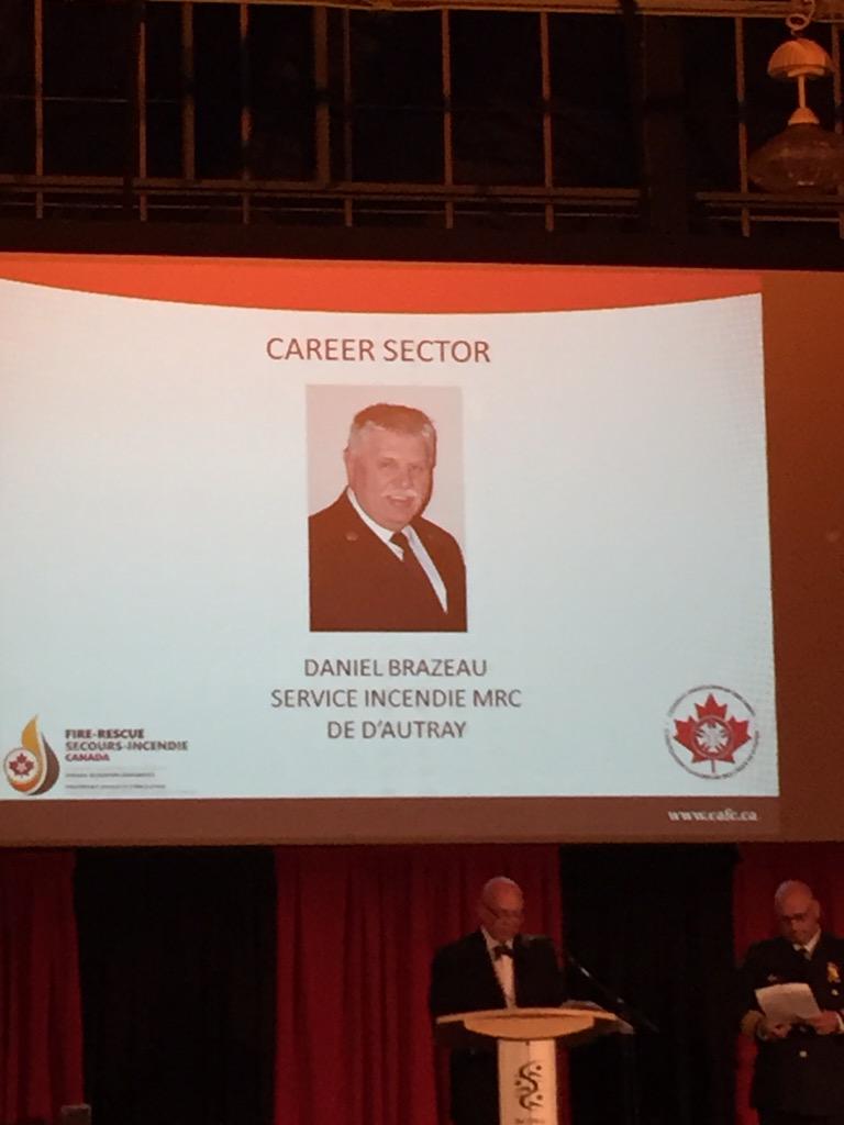 MatthewDPegg's tweet photo. Congrats to Fire Chief Daniel Brazeau - @CdnFireChiefs Career Chief of the year @ONFireChiefs http://t.co/H9D0pIsOs5