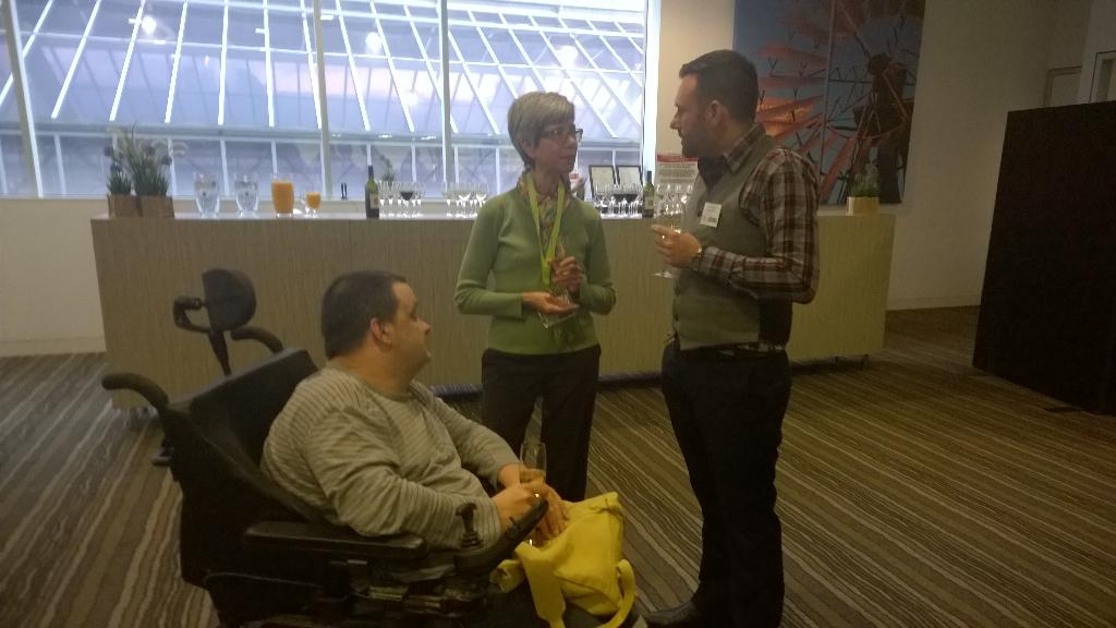 CatalystFndn's tweet photo. So many awesome people at the Cocktail πΈ party kickoff for #dalexpo http://t.co/luNMP797uO