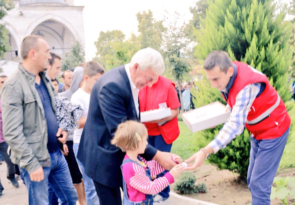 Makedonya'dayız. Vekaletlerinizle #TümYılBayram