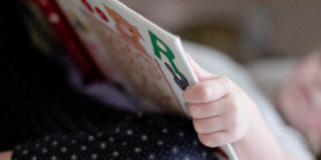 edutopia's tweet photo. 37 ways to help kids learn to love reading: http://t.co/a17kyTLv9W. http://t.co/fASFe9yZtV