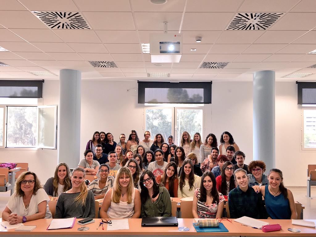 fatimaleonUS's tweet photo. Le damos la bienvenida al grupo de Valme! #Esr #Valme http://t.co/IgZtGBuKUh