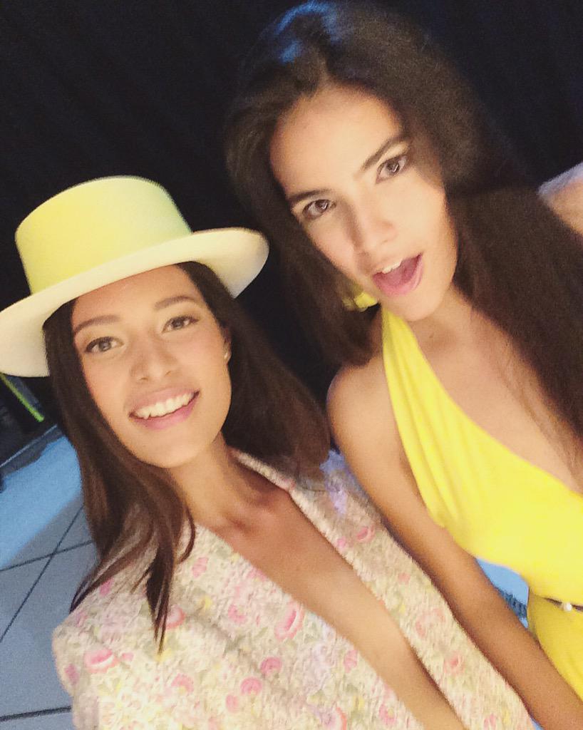 posemodelsmx's tweet photo. Backstage GRAND VELAS FASHION SHOW @VallartaGV 
Con Alejandro Carlin 

#posemodelsmx #GVFashionShow #RivieraNayarit http://t.co/xObHFblwSk