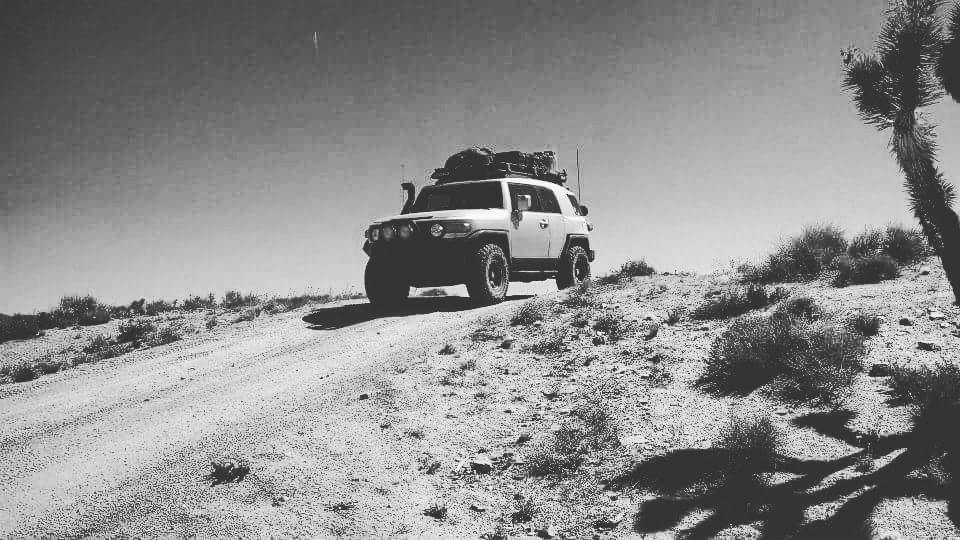 offroadtrail's tweet photo. You never know what's over that next ridge... #overland #offroad #adventure #exploreameric… http://t.co/FzvGrbjldm http://t.co/EnEOOwe2di