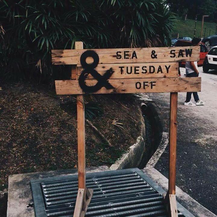 WhatsUpJohor's tweet photo. SEA &amp; SAW is definitely a hipster CAFÉ worth going in JB. 

Address: 6B, Jalan Skudai, Straits View, 80200 http://t.co/hj893bW17b