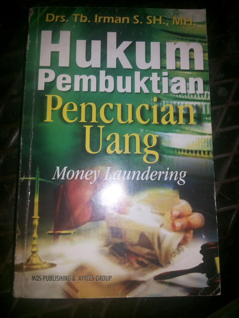pranagaleri's tweet photo. #jualbuku #bukumurah #bukukuliah wa081291026570 t.b segalabukuada jl cinereraya14 #bukuhukum #komunikasi #ekonomi http://t.co/epWmtQhZhP