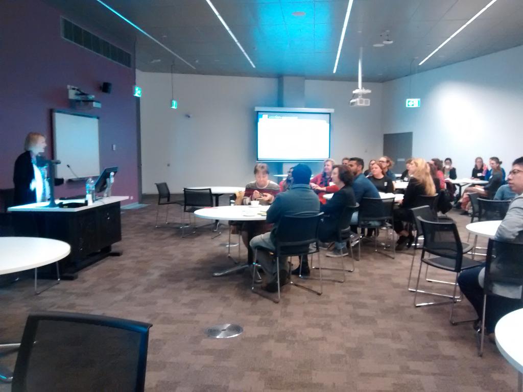 whydee13's tweet photo. Faculty of Science learning.futures discussion w/ @enm181 in full swing! @learning_future @UTS_Science #UTSCas15 http://t.co/JXBooO9btx