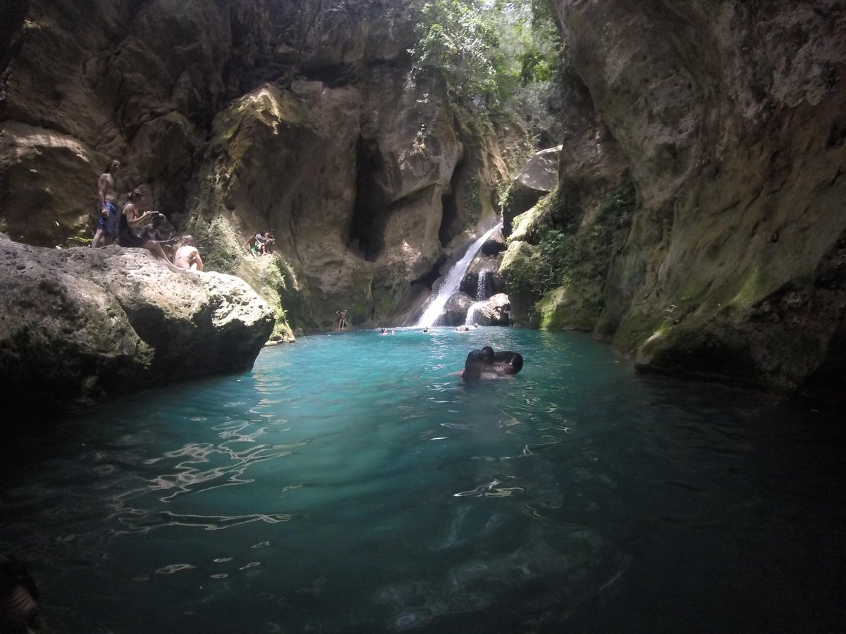 AHundredIslands's tweet photo. fairly new addition to @gadventures rosta, but highlights of #Haiti was all pretty unforgettable #G25throwback #tbt http://t.co/kwTj7RMDkx