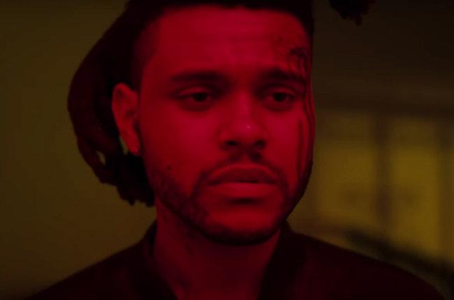 RageJunkie_'s tweet photo. #LESTEN // @theweeknd – The Hills (@RLGRIME Remix) http://t.co/vwDSWUkzAM #NP http://t.co/Btq7P6uaoc