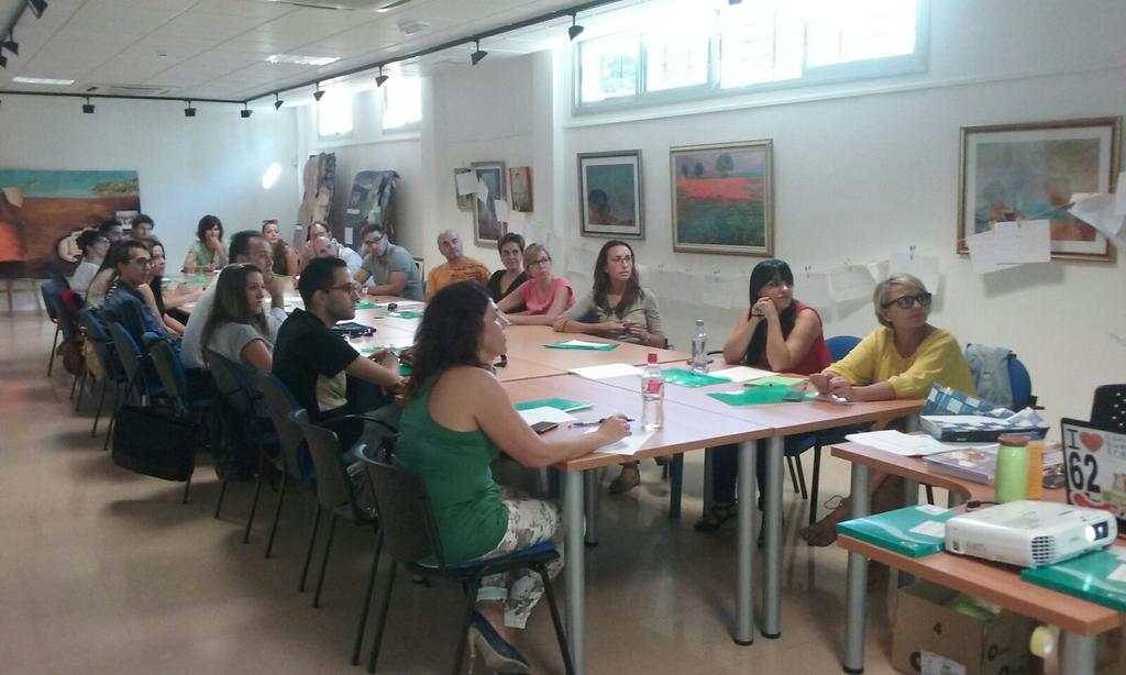 jsanchez5082's tweet photo. Curso @IAJuventud #CullarVega Formulacion proyectos socioculturales @olvido1977 @MelviraRL @GuilleQuero @FeliperezRs http://t.co/paqRwSXovR