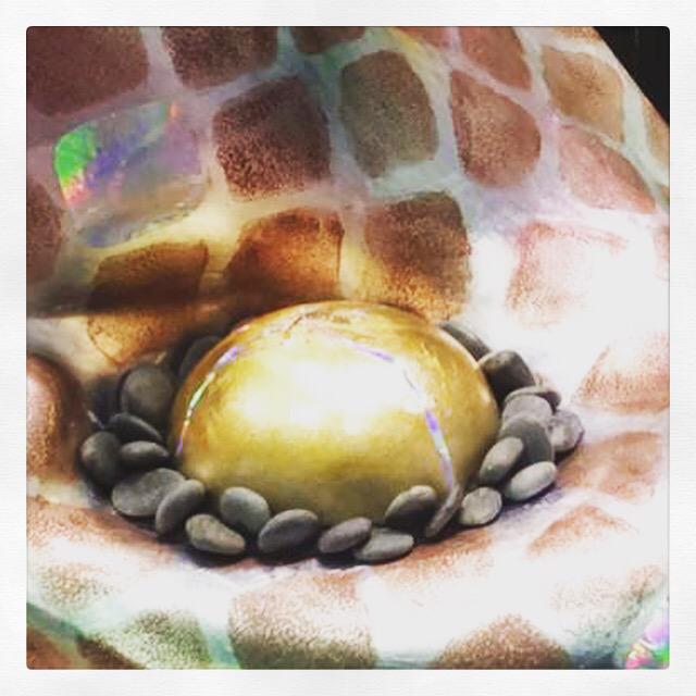 GoGo_Trails's tweet image. Dragons up for auction #ggd15 raising money for @breakwriter you can join in online through @TWGaze easy bidder 1.10