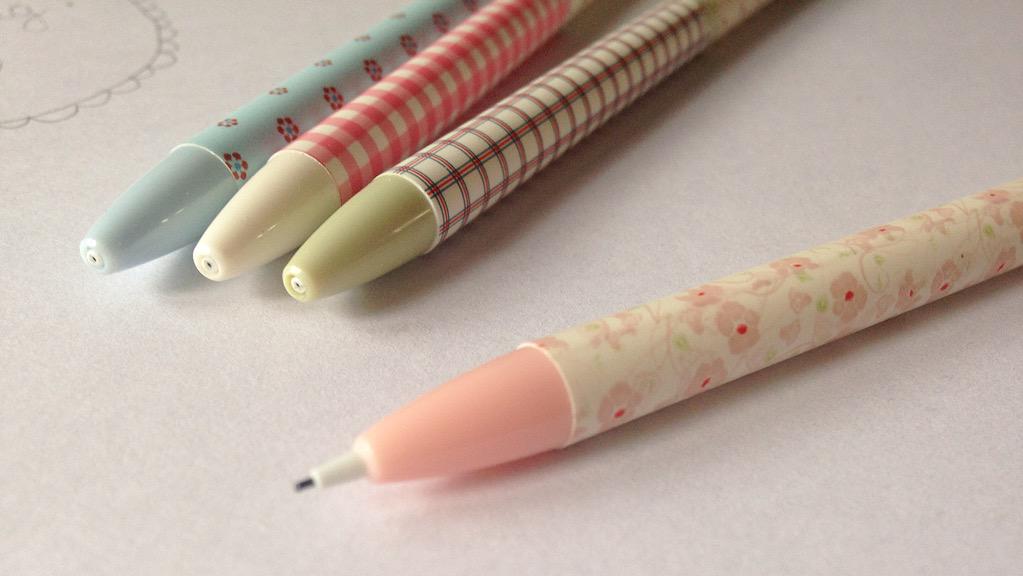 _bylaura's tweet photo. Leuke nieuwe washi tape scoren? Neem hier eens een kijkje: http://t.co/uB004JFPR9 #washitape #cadeautje #stempel http://t.co/UfcN2NhOcf