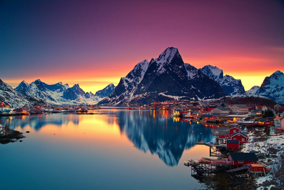 Earth Pics tweet media