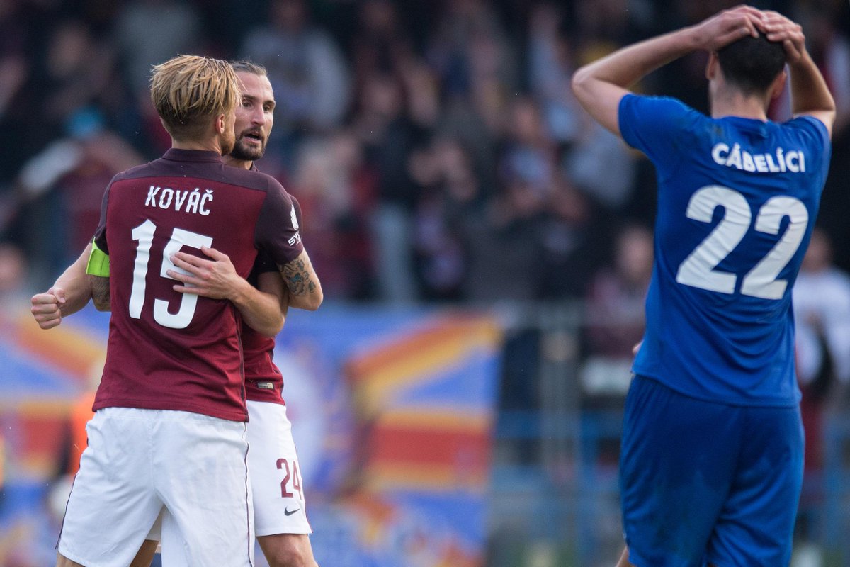 ACSparta_CZ's tweet photo. Fotogalerie, reportáž i statistiky z pohárového zápasu proti Královu Dvoru -> http://t.co/UFZPSvLlqJ #acsparta http://t.co/mUPYr8ZgVU