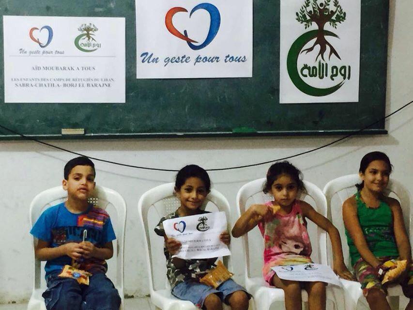 BrahimDjebali's tweet photo. Les orphelins réfugiés au Liban vous disent merci !! Un jour de fête pour tous.. Continuez d'être solidaires... http://t.co/Bj10P5CTWZ