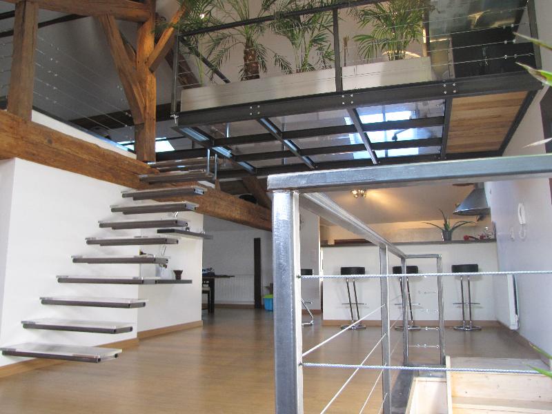 Renovtonappart's tweet photo. Quel #prix pour refaire votre appartement ? #devisenligne http://t.co/O4fbXvxAwI