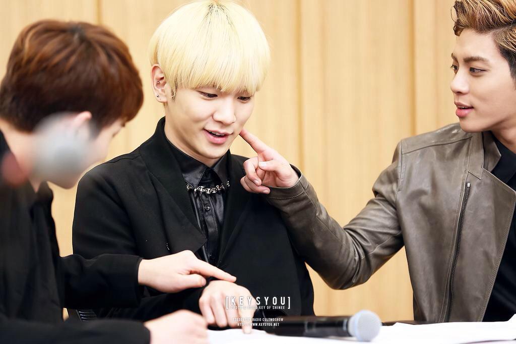 fumonew's tweet photo. Keyくんの好きなところ❤️
ジョンと相思相愛( ●≧艸≦)
#기범아생일축하해
#HappyFreaKeyDay
#Happy25thKeyDay
#HappyKeysDay
#HappyBirthdayKey http://t.co/aEpPkSqvW2