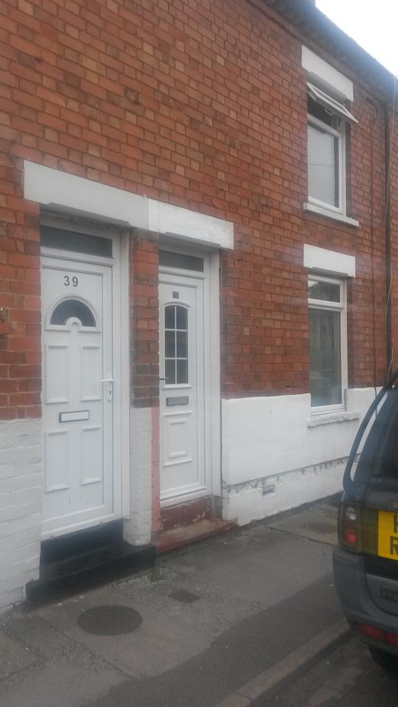 _Smartmove_'s tweet image. Single &amp;amp; looking for somewhere affordable to live? Contact us to see how we can help. #Newark #worksop ##NOTTINGHAM